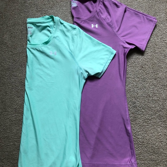 Bundle of two Under Armour ‘heatgear’ shirts - Picture 3 of 3